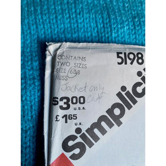 Simplicity Sewing pattern 5198 Suit skirt blazer pants - Picture 2 of 5